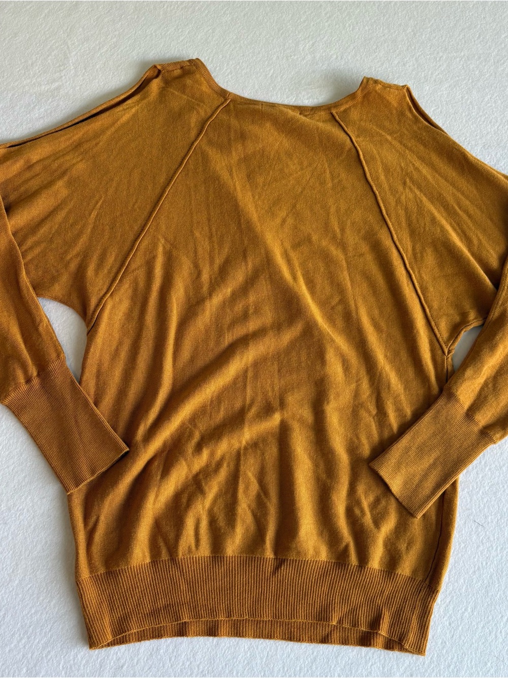 Jennifer Lopez Women’s Warm Ginger Knit Top with Silver Studs Size Small NWT - Picture 9 of 13